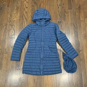 Lululemon Pack it Down Jacket Long Code Blue Women’s Size 4